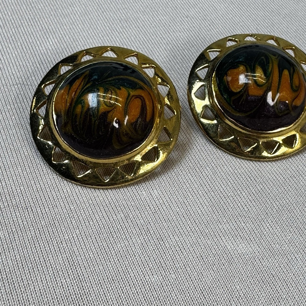 Vintage Earrings Gold tone with painted swirls of color.